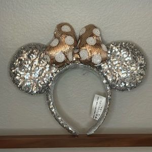 Silver rose Minnie ear Disney headband